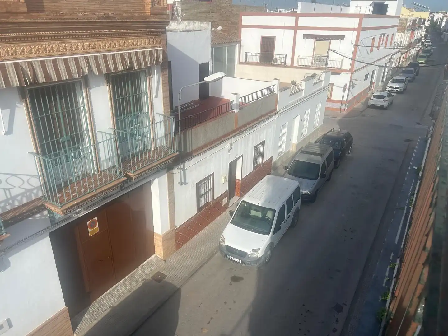 Vista exterior de Piso en venta en Los Palacios y Villafranca con Amueblado y Balcón