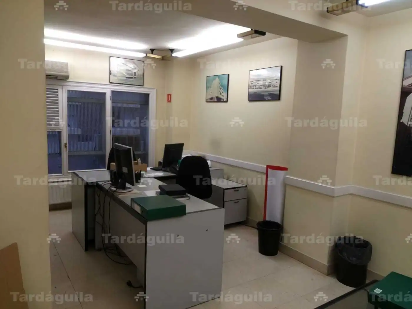 Office for sale in Salamanca  with Air Conditioner and Heating