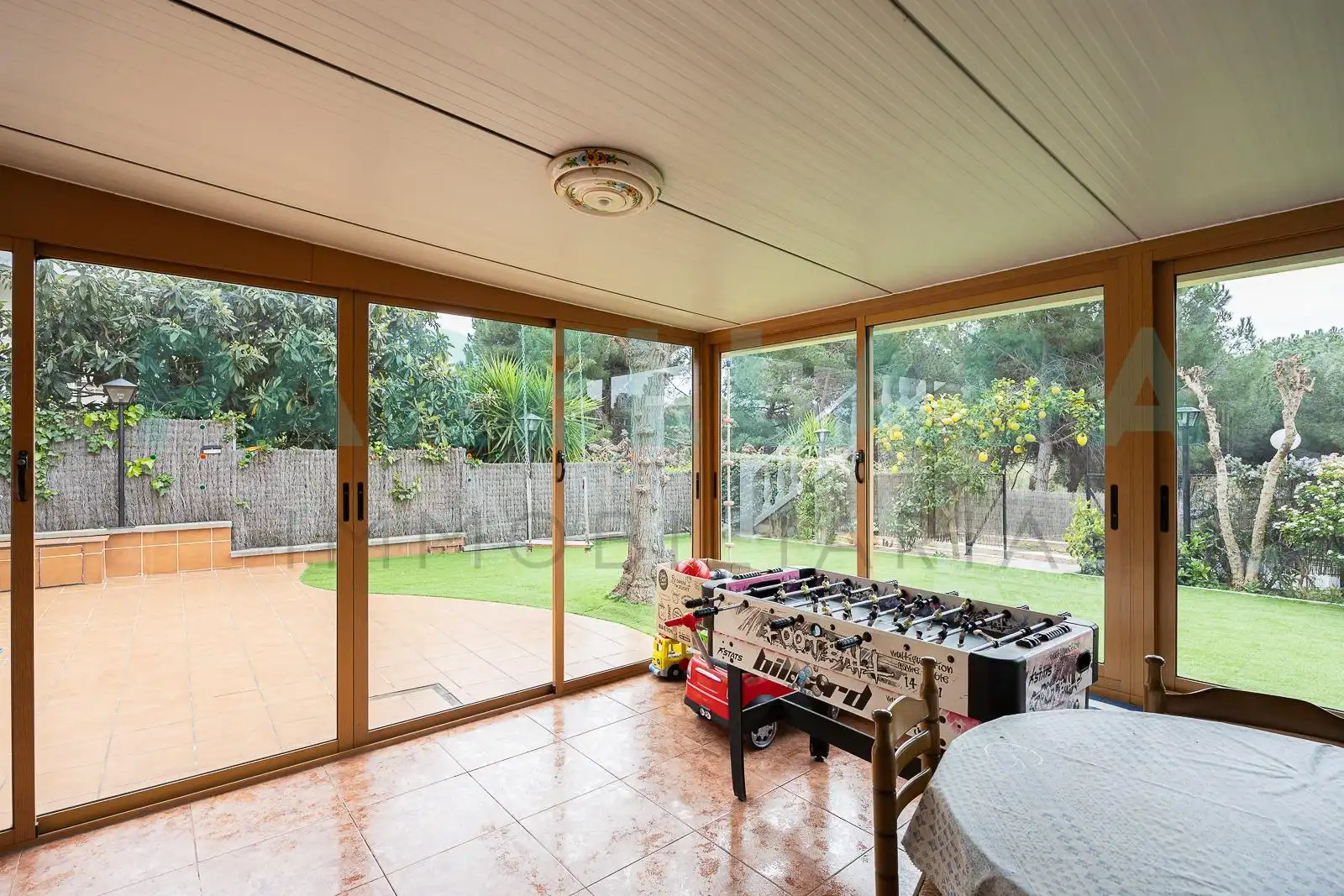 Jardín de Casa o chalet en venta en Badalona con Aire acondicionado, Calefacción y Jardín privado