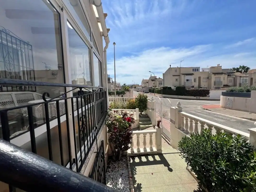 Casa con piscina in vendita a Playa de los Locos, imagen 11
