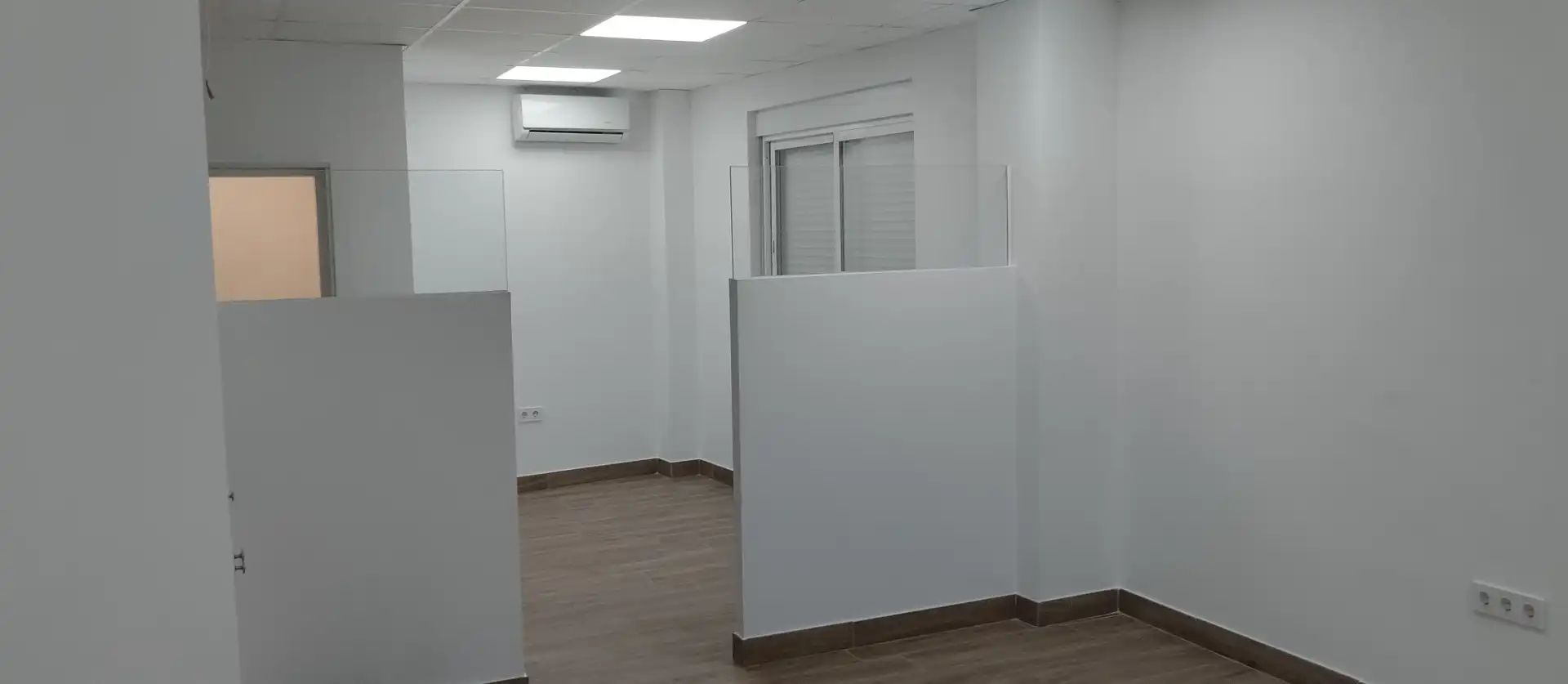 Office for rent in  Córdoba Capital  with Air Conditioner, Heating and Storage room