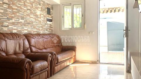 Foto 3 de Casa adosada de lloguer a El Palmeral, Almería