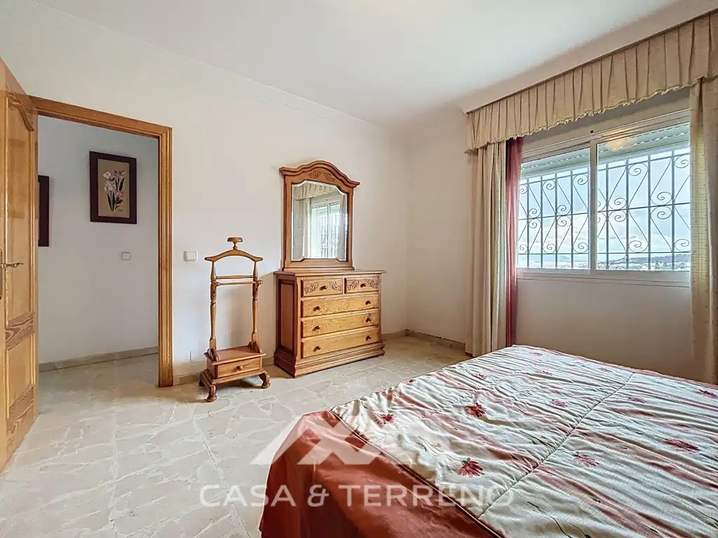 Habitación de Casa o chalet en venta en Vélez-Málaga con Aire acondicionado, Jardín privado y Terraza
