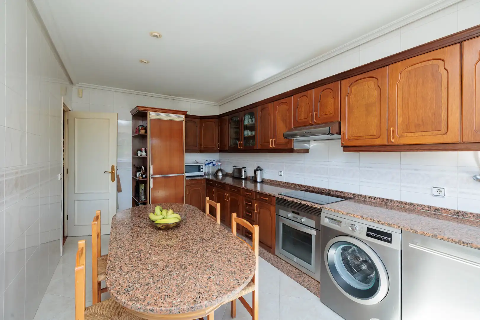 Cocina de Casa o chalet en venta en Vigo  con Jardín privado, Parquet y Terraza