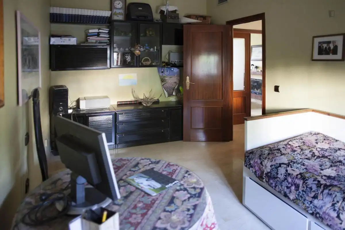 Room in Sanlúcar la Mayor