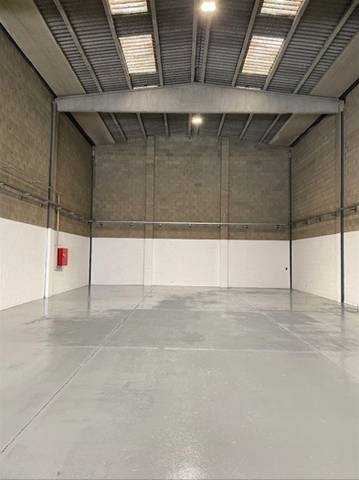 Nave industrial en Alquiler en Carrer Octave Lecante, 1214 en La Casilla - Zona Industrial