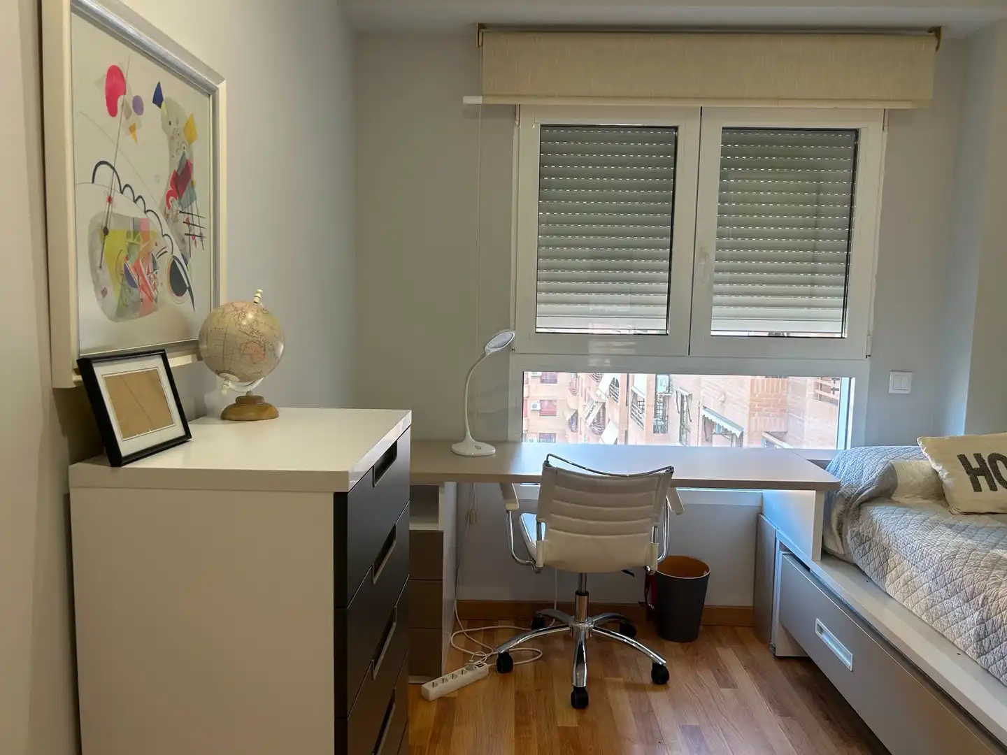 Habitación de Piso en venta en Valencia con Aire acondicionado, Amueblado y Balcón