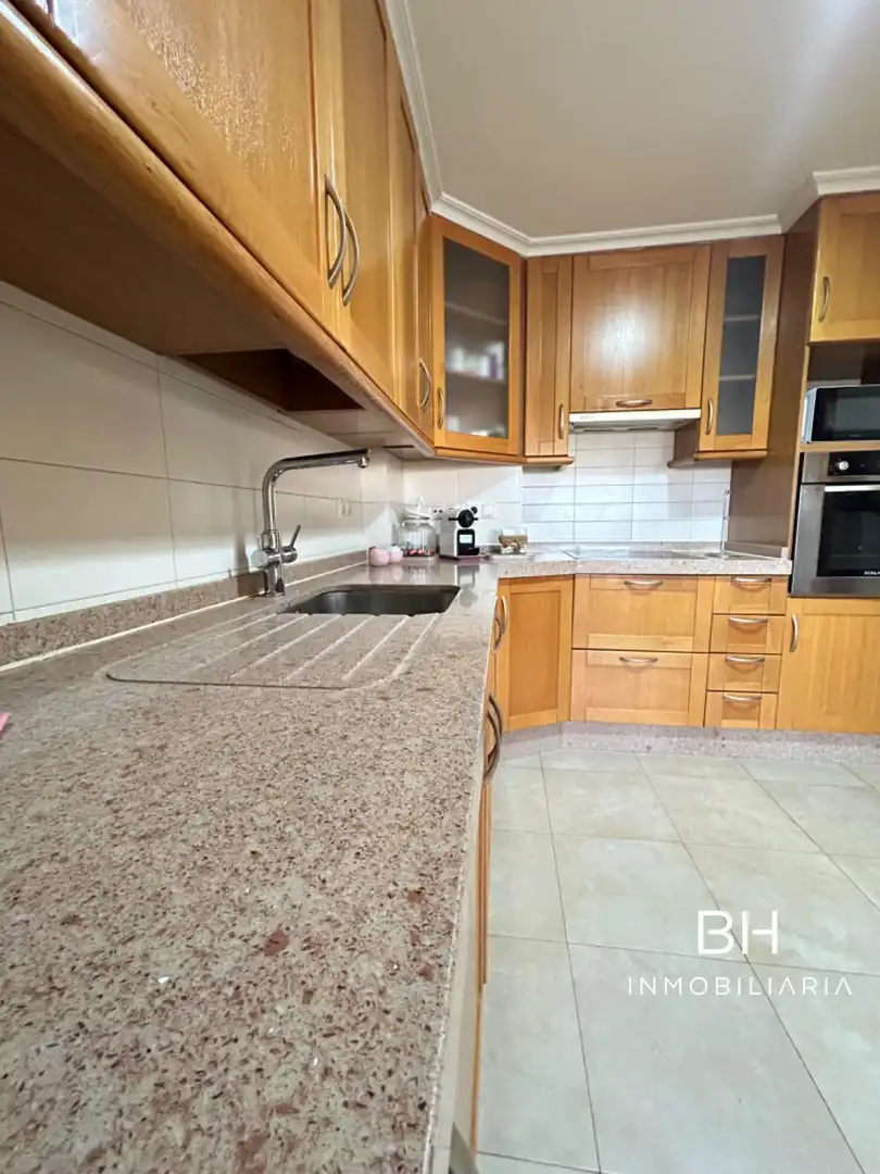 Kitchen of Flat for sale in Santa Pola  with Air Conditioner, Heating and Terrace