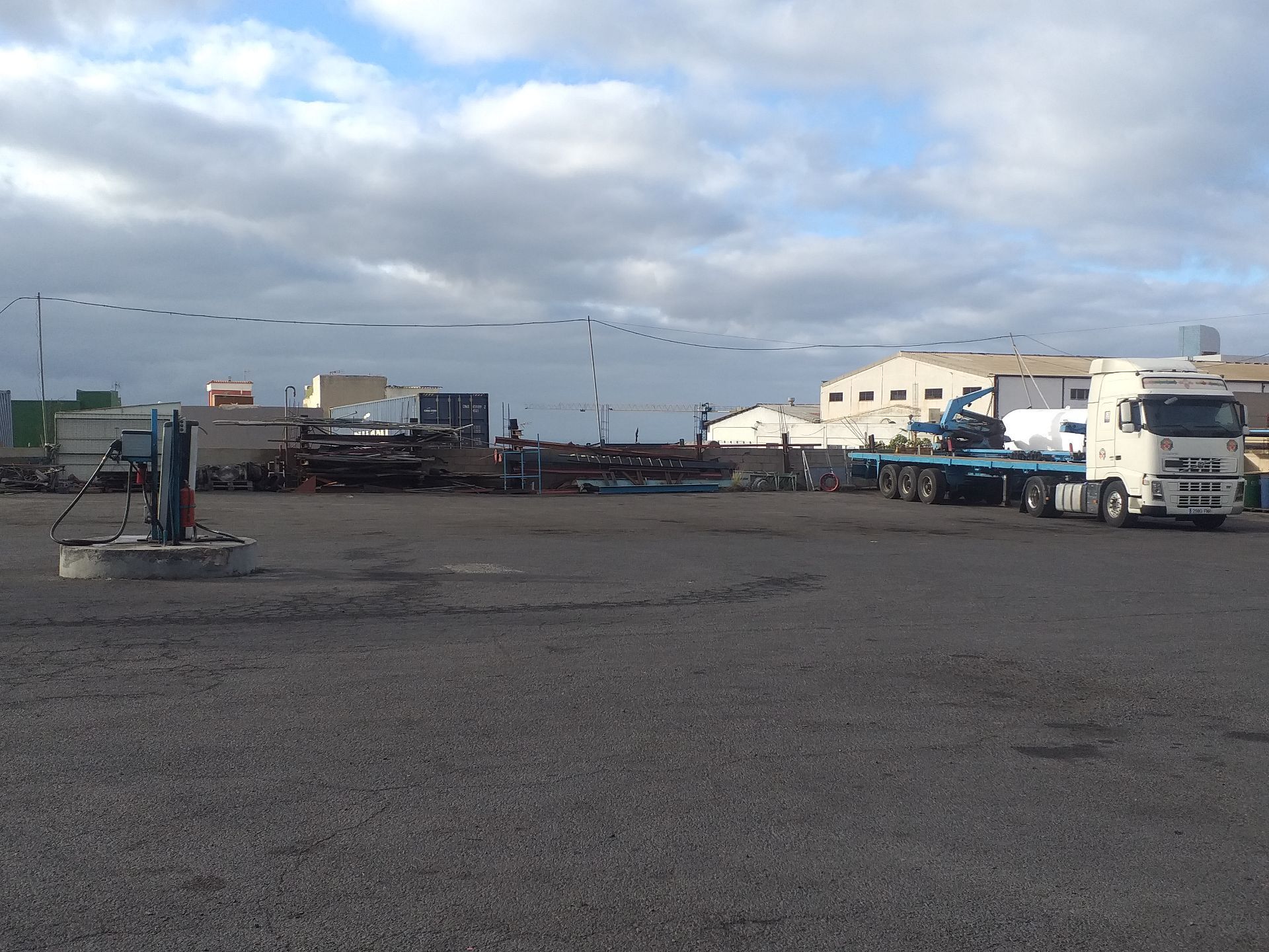Exterior view of Industrial buildings for sale in  Santa Cruz de Tenerife Capital