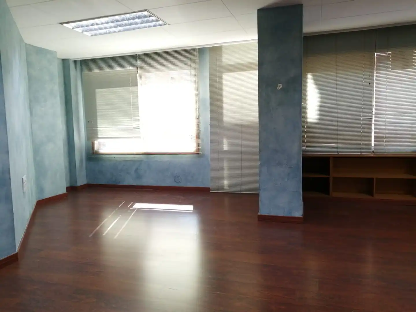 Büro zum Verkauf in Murcia mit Klimaanlage und Heizung