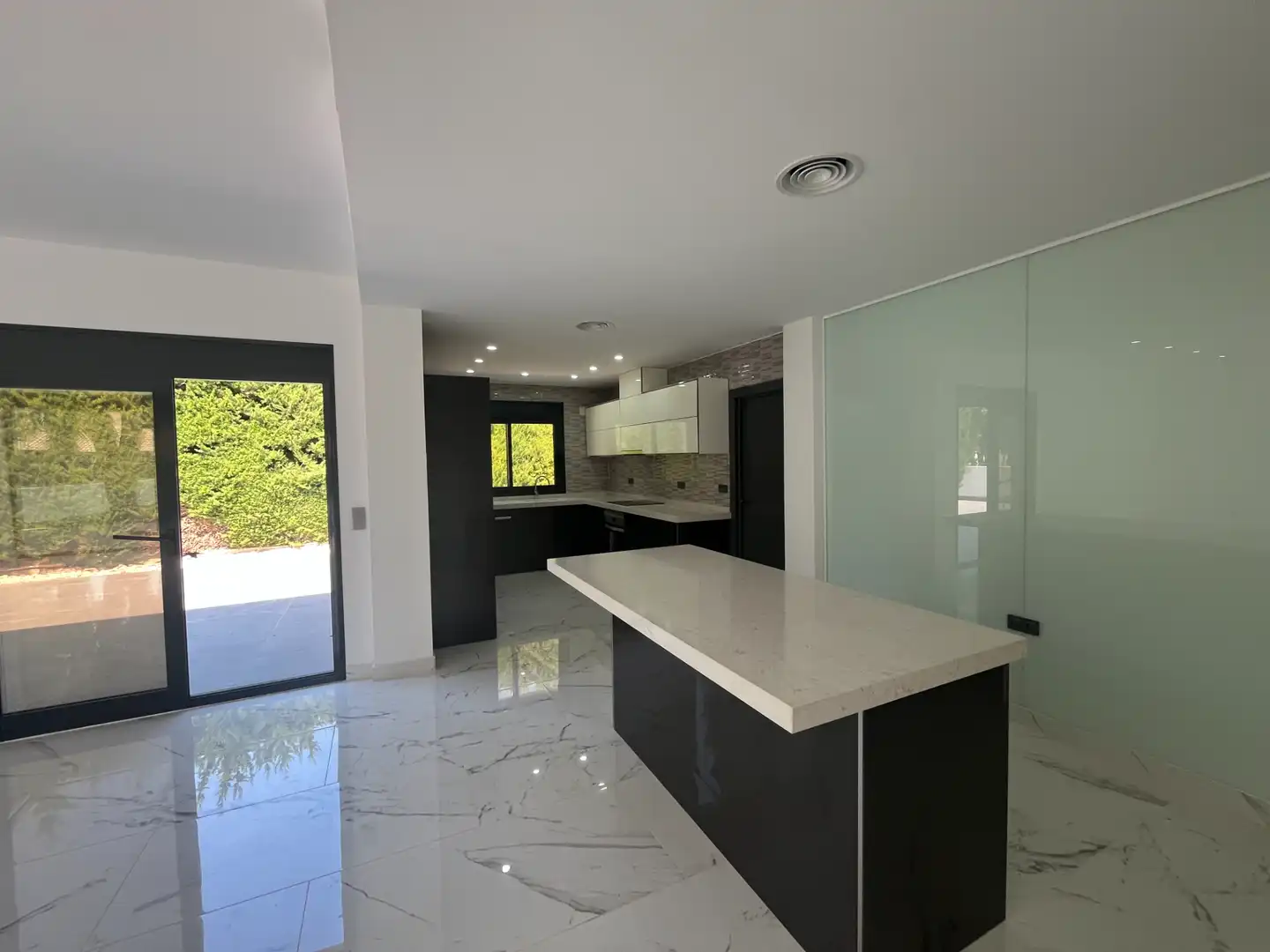 Cocina de Casa o chalet en venta en Orihuela con Jardín privado, Terraza y Piscina
