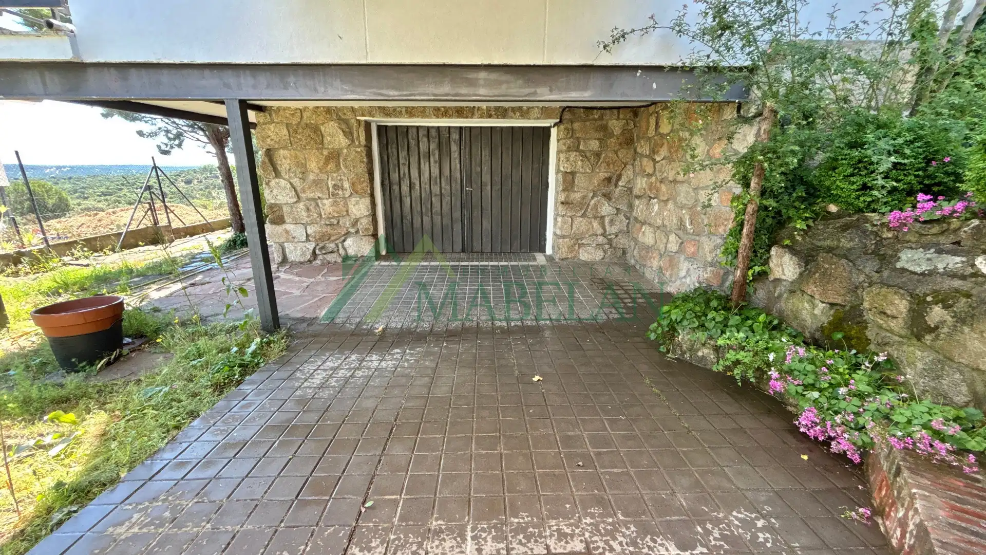 Parking of Houses for sale in Las Rozas de Madrid  with Air Conditioner, Heating and Terrace