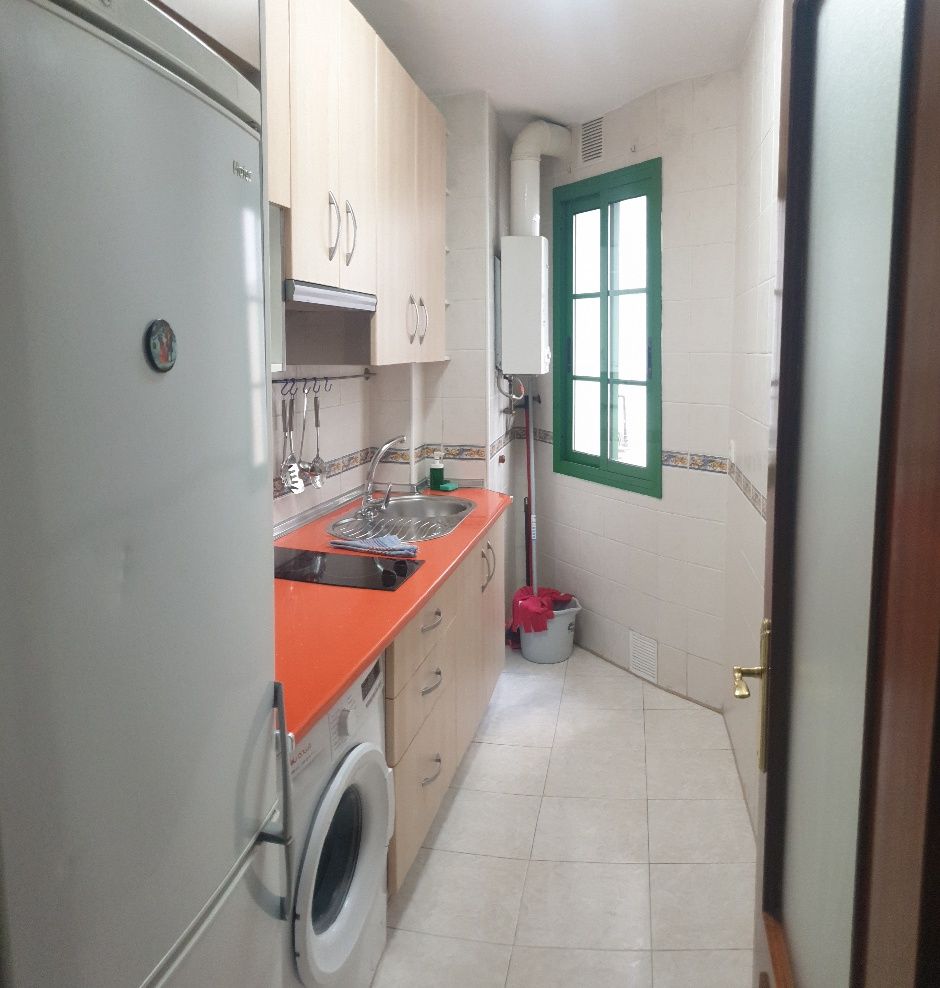 Cuina de Pis en venda en Málaga Capital amb Aire condicionat, Moblat i Rentadora