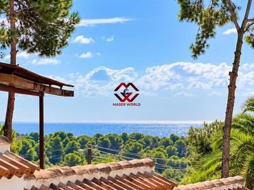 Villa mit Balkon zum Verkauf in El Pinar de Campoverde