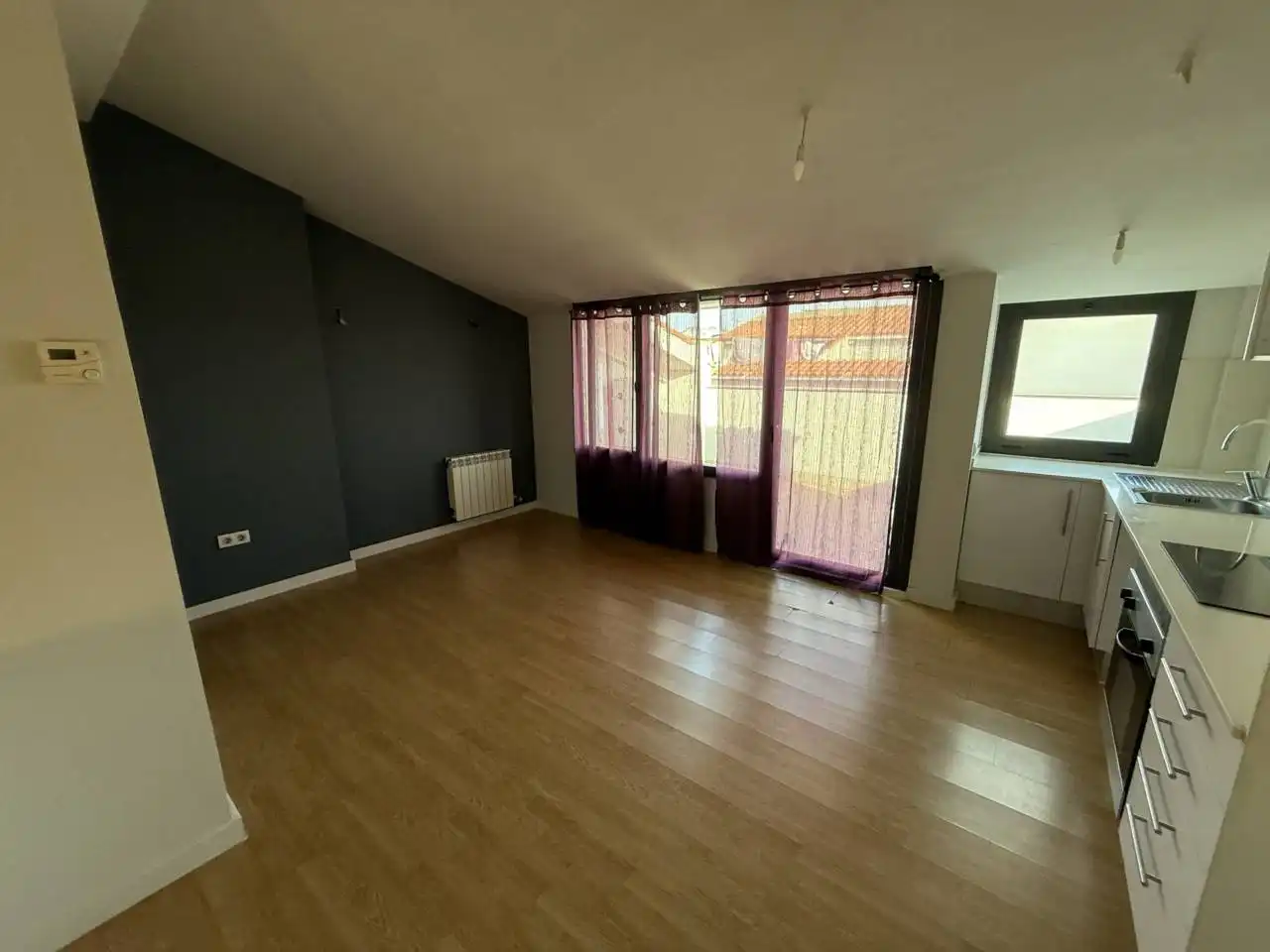 Dúplex de alquiler en Calle SINDICAT, Can Palet