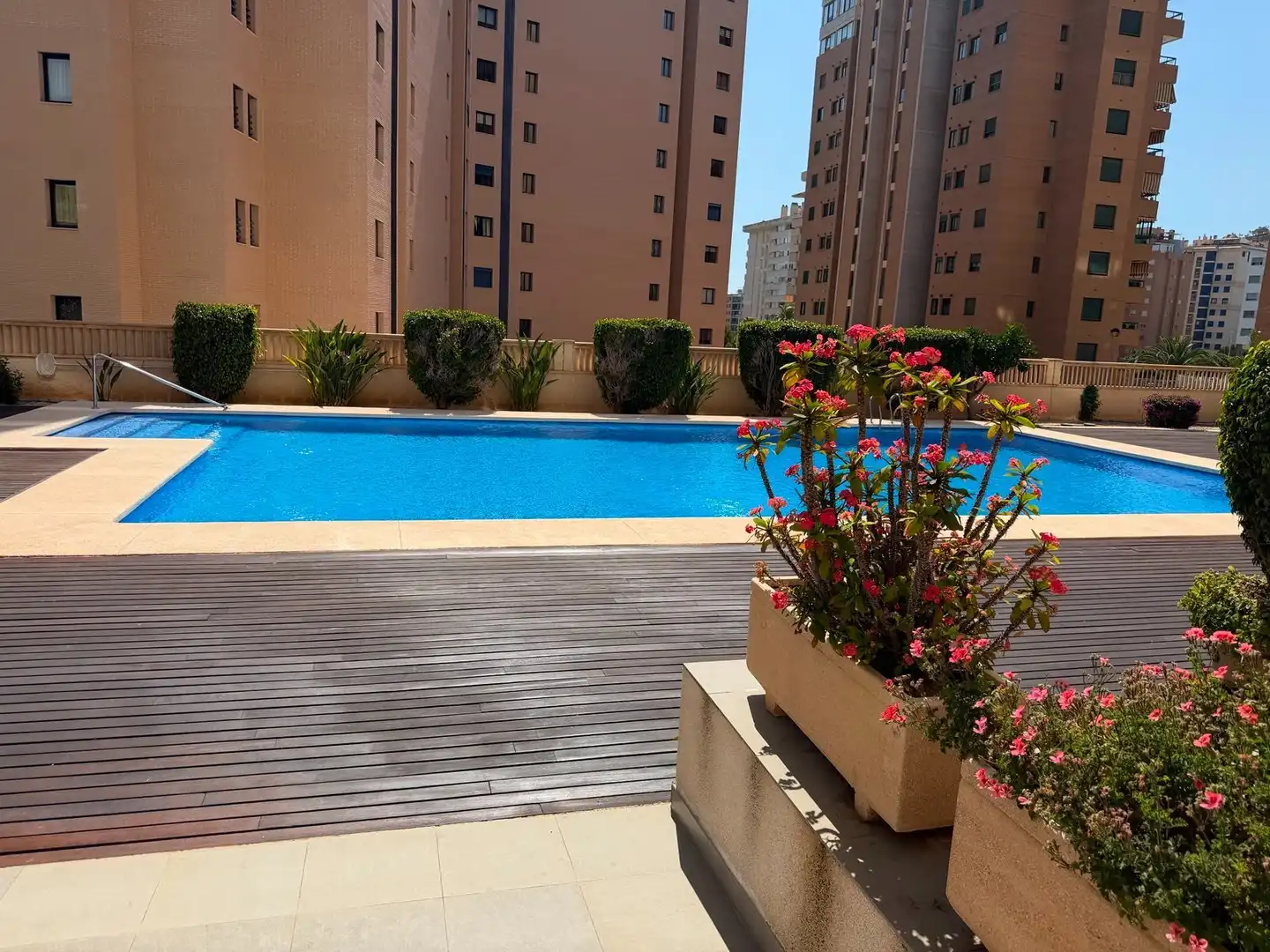 Swimming pool of Flat for sale in Villajoyosa / La Vila Joiosa  with Air Conditioner and Community pool