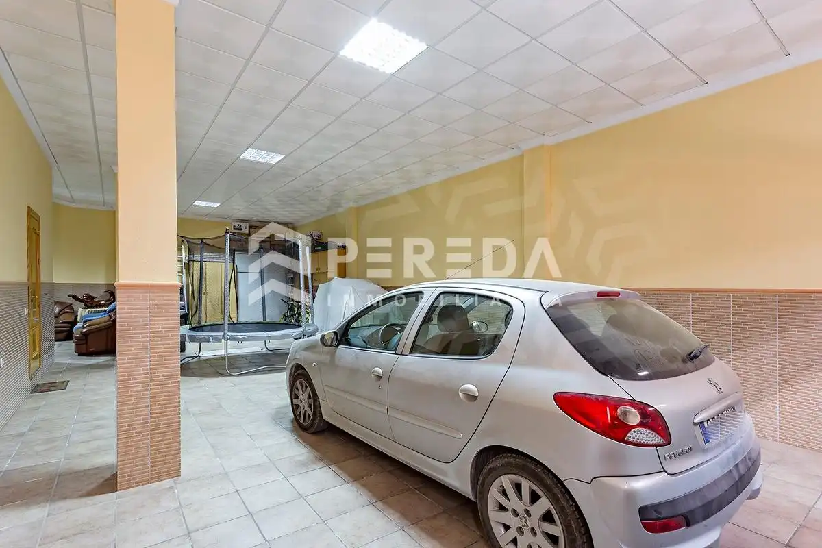 Casa adosada en venta en Roquetas de Mar con Aire acondicionado, Jardín privado y Terraza