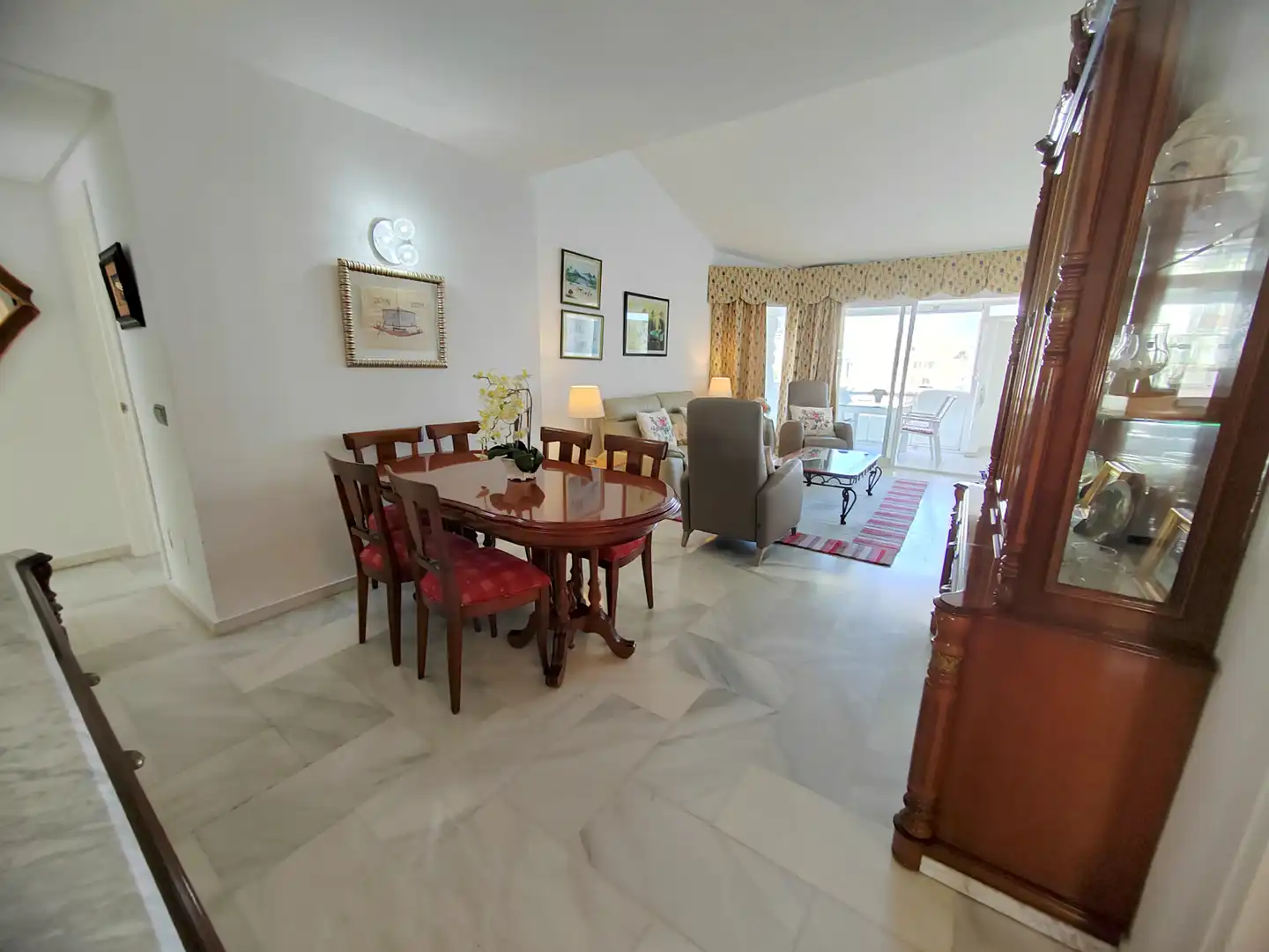 Wohnung mit Pool zur Miete in Avenida Juan Sebastian Elcano 2, imagen 4