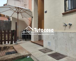 Exterior view of Single-family semi-detached for sale in Montequinto  with Air Conditioner and Terrace