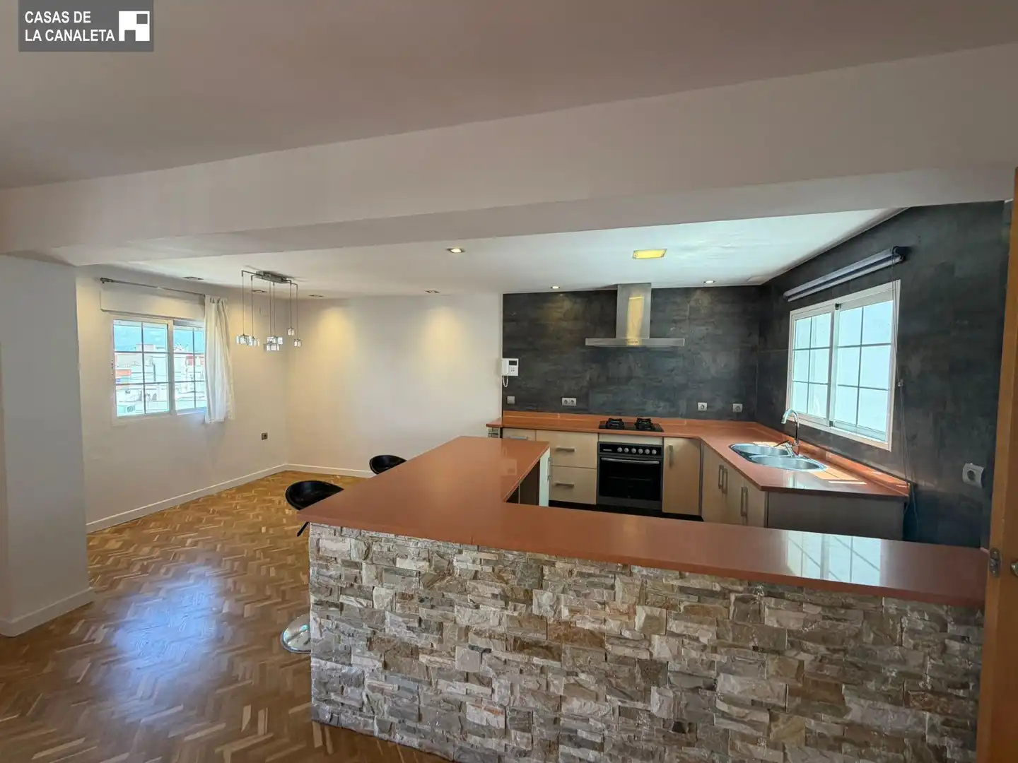 Piso con terraza en alquiler en Juzgados, imagen 3