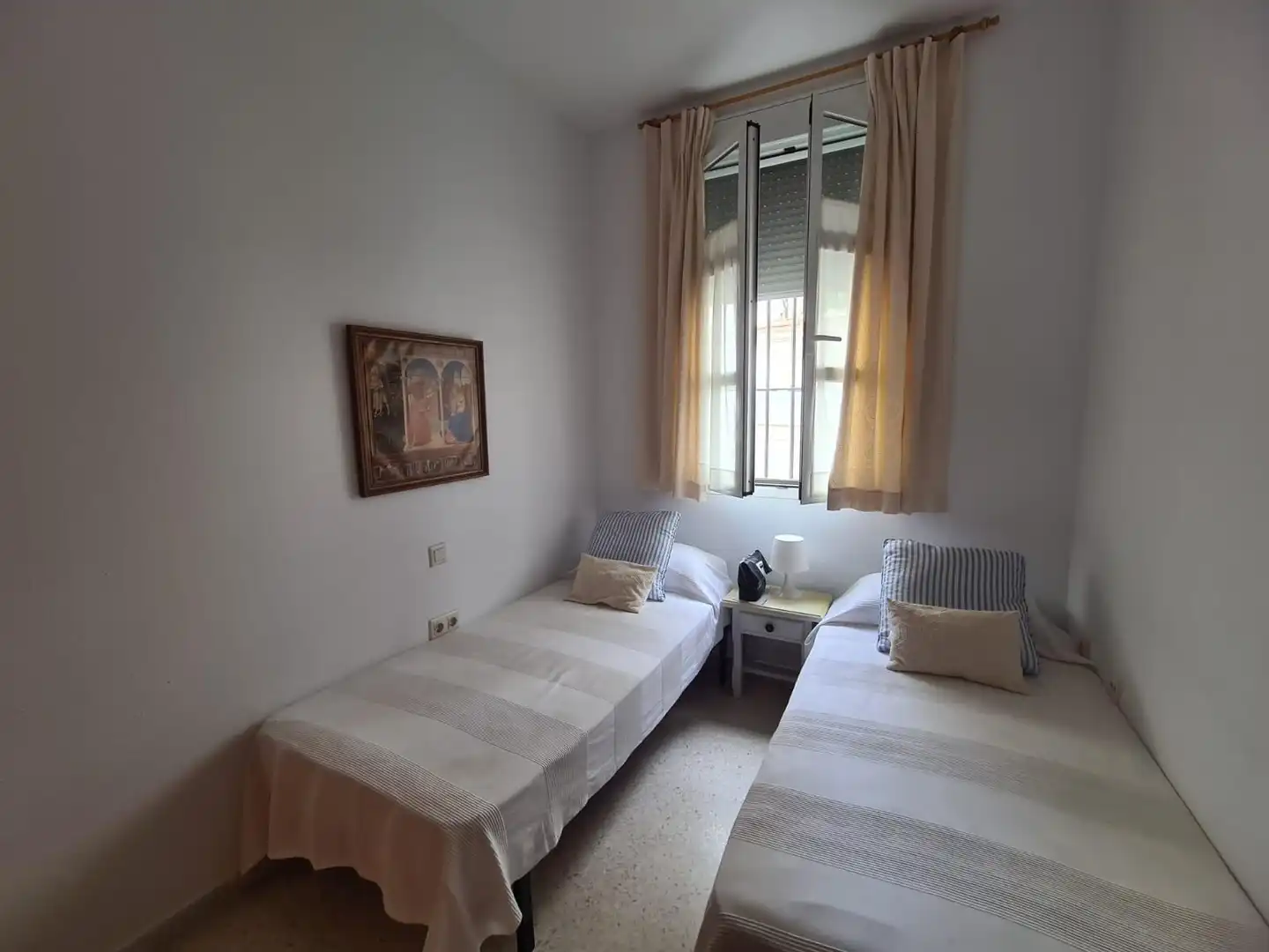 Habitación de Piso en venta en Cádiz con Amueblado