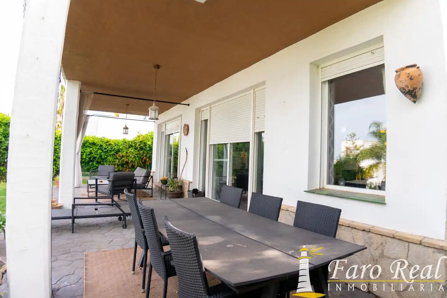 Terrassa de Casa o xalet en venda en Sanlúcar de Barrameda amb Aire condicionat, Jardí privat i Terrassa