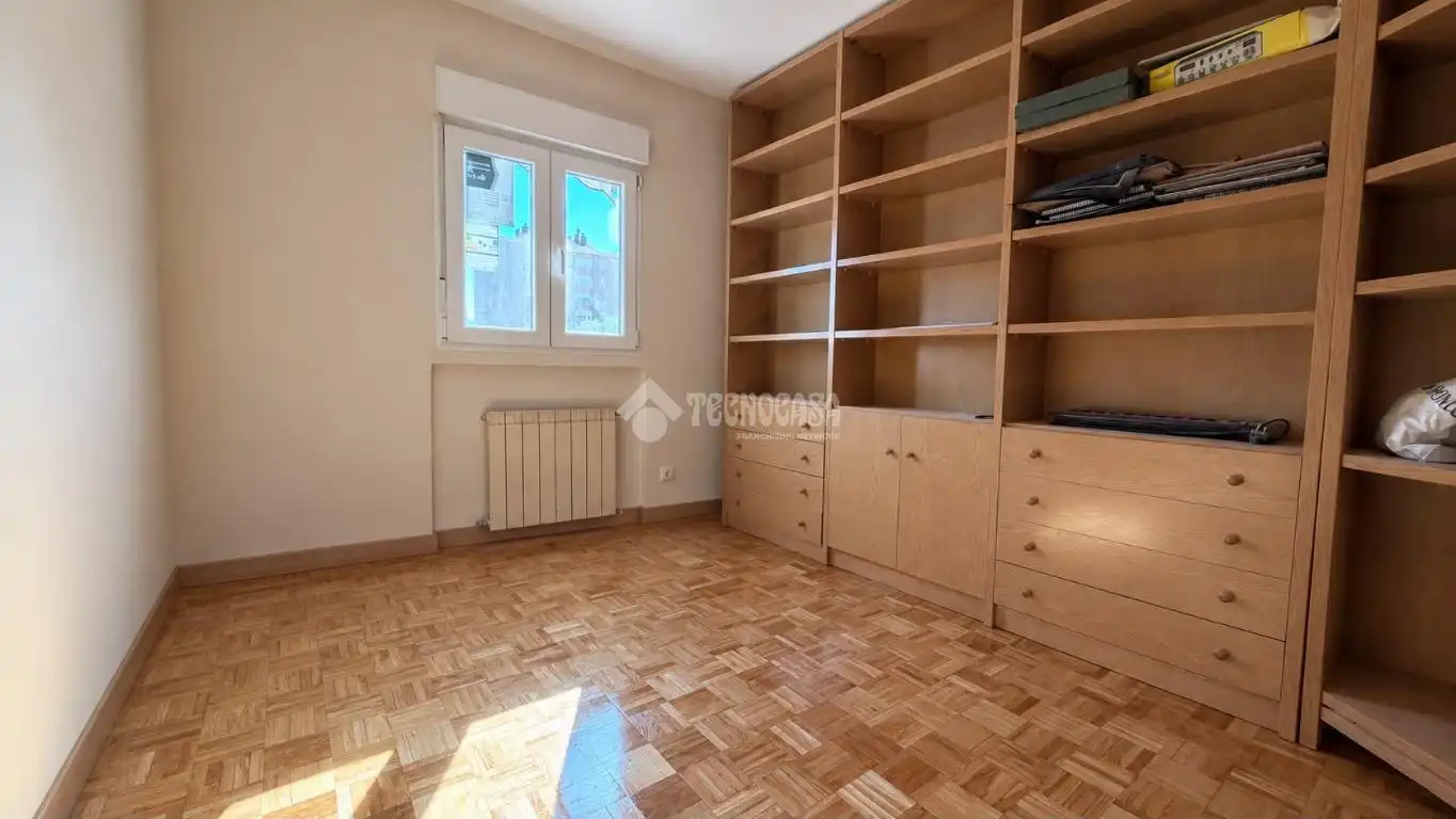 Piso con ascensor en venta en Moratalaz, imagen 3