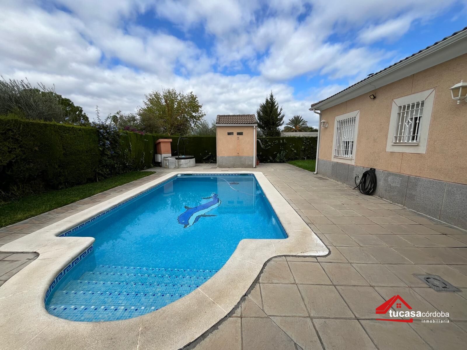 Swimming pool of Country house for sale in  Córdoba Capital  with Air Conditioner, Storage room and Swimming Pool