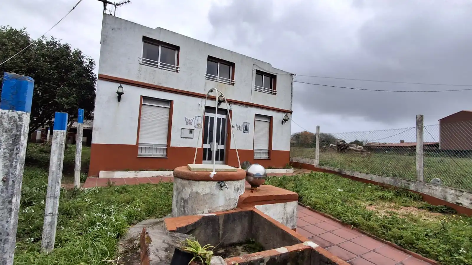 Exterior view of Houses for sale in Boiro  with Private garden and Storage room