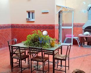 Garden of House or chalet for sale in Alcalá de Guadaira  with Air Conditioner, Storage room and Balcony