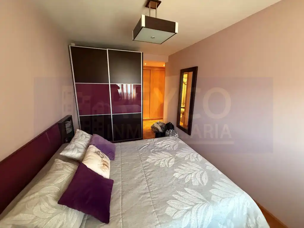 Habitación de Apartamento en venta en Villamediana de Iregua con Aire acondicionado