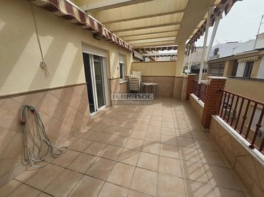 Appartement compact avec ascenseur à vendre à Torre del Mar