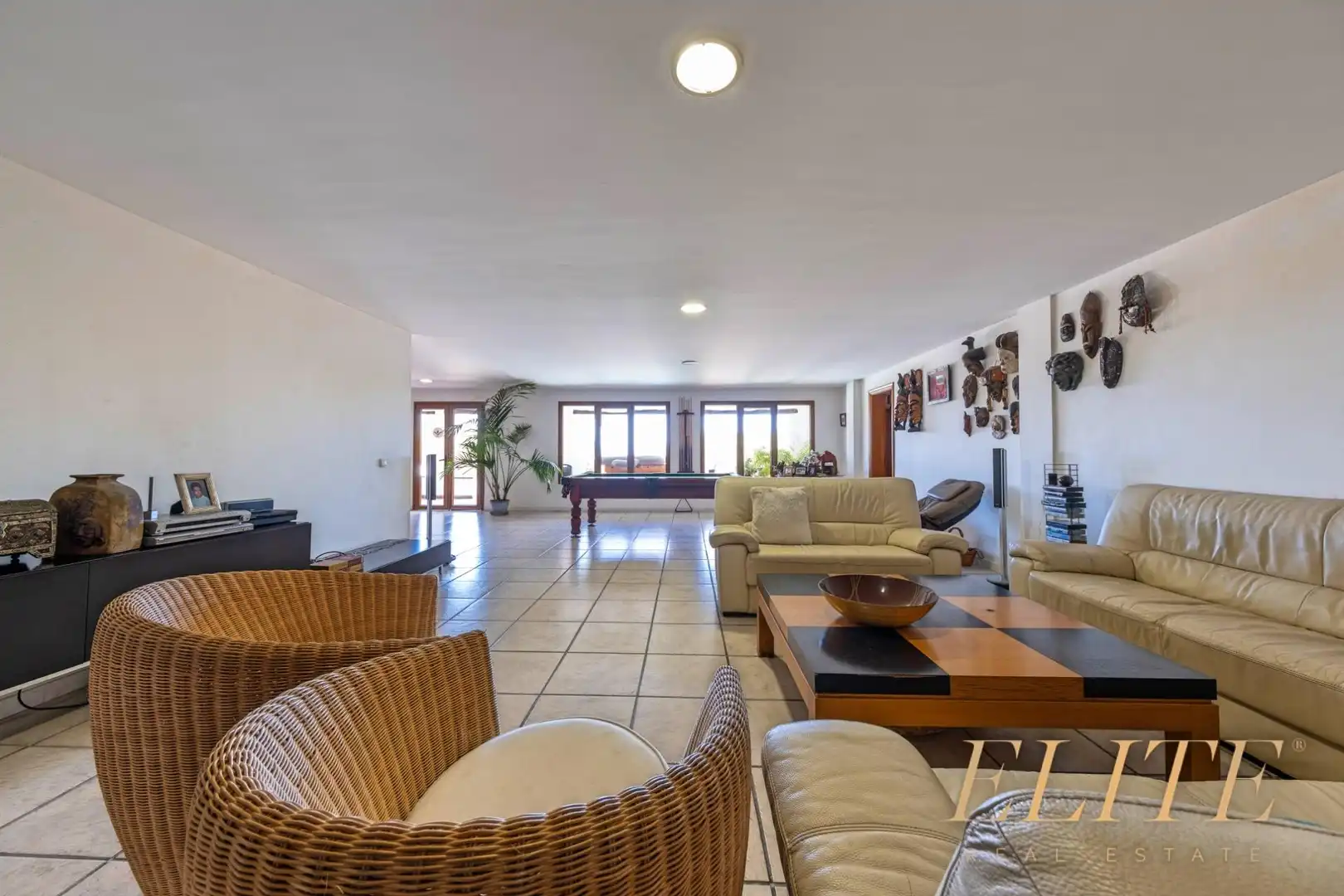 Sala d'estar de Casa o xalet en venda en Santa Brígida amb Calefacció, Jardí privat i Terrassa