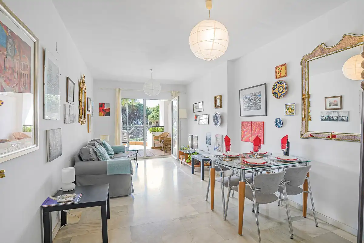 Apartament amb piscina en venda a Calahonda, imagen 7