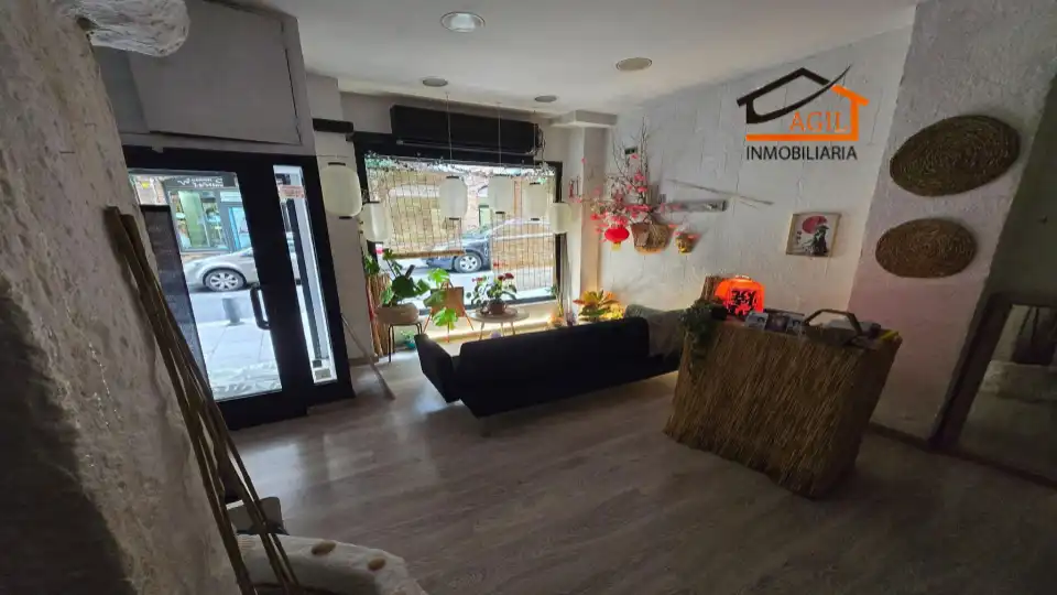 Locale commerciale in cessione a Calle Palomares, imagen 9