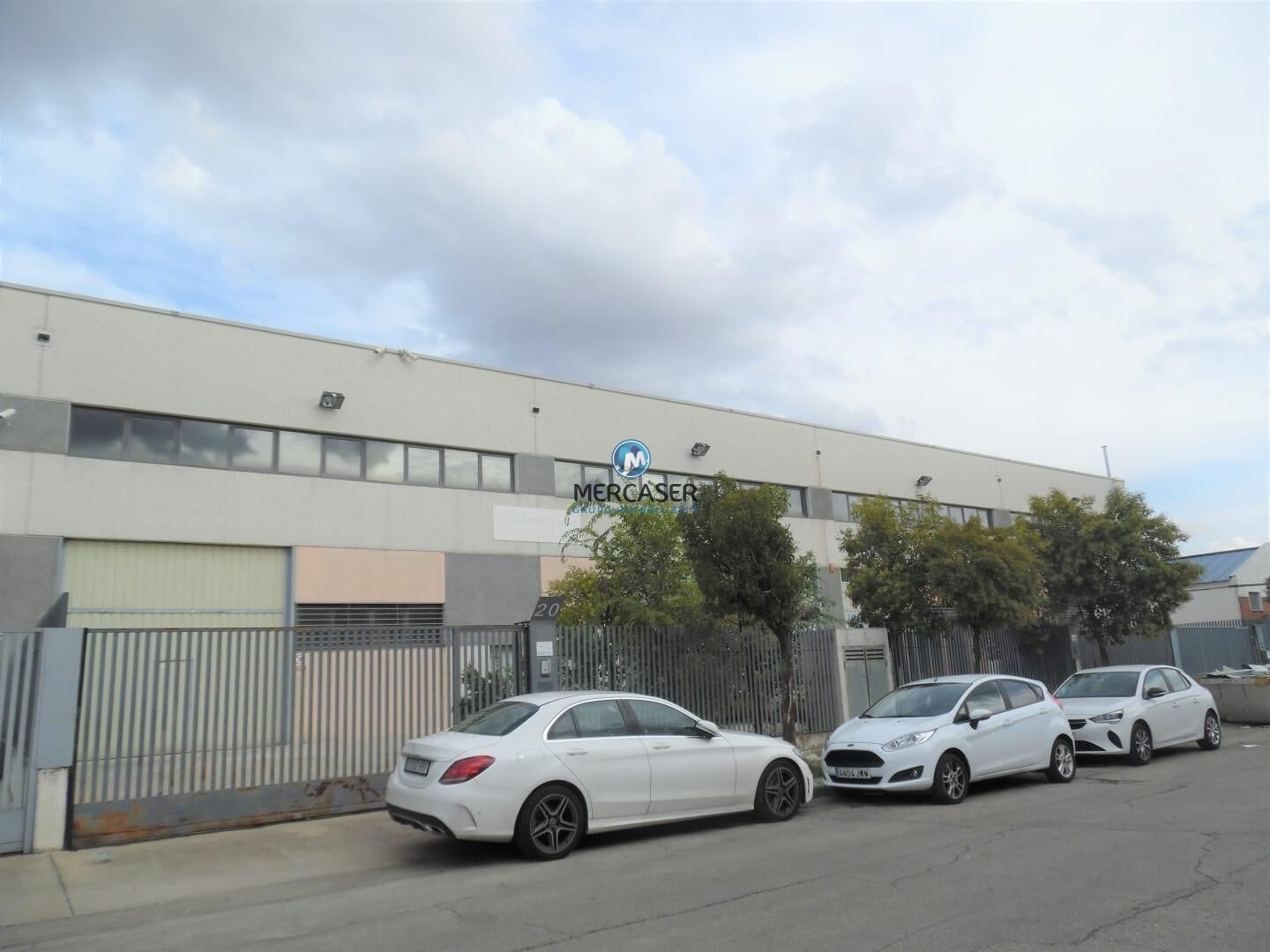 Vista exterior de Nau industrial en venda en Torrejón de Ardoz