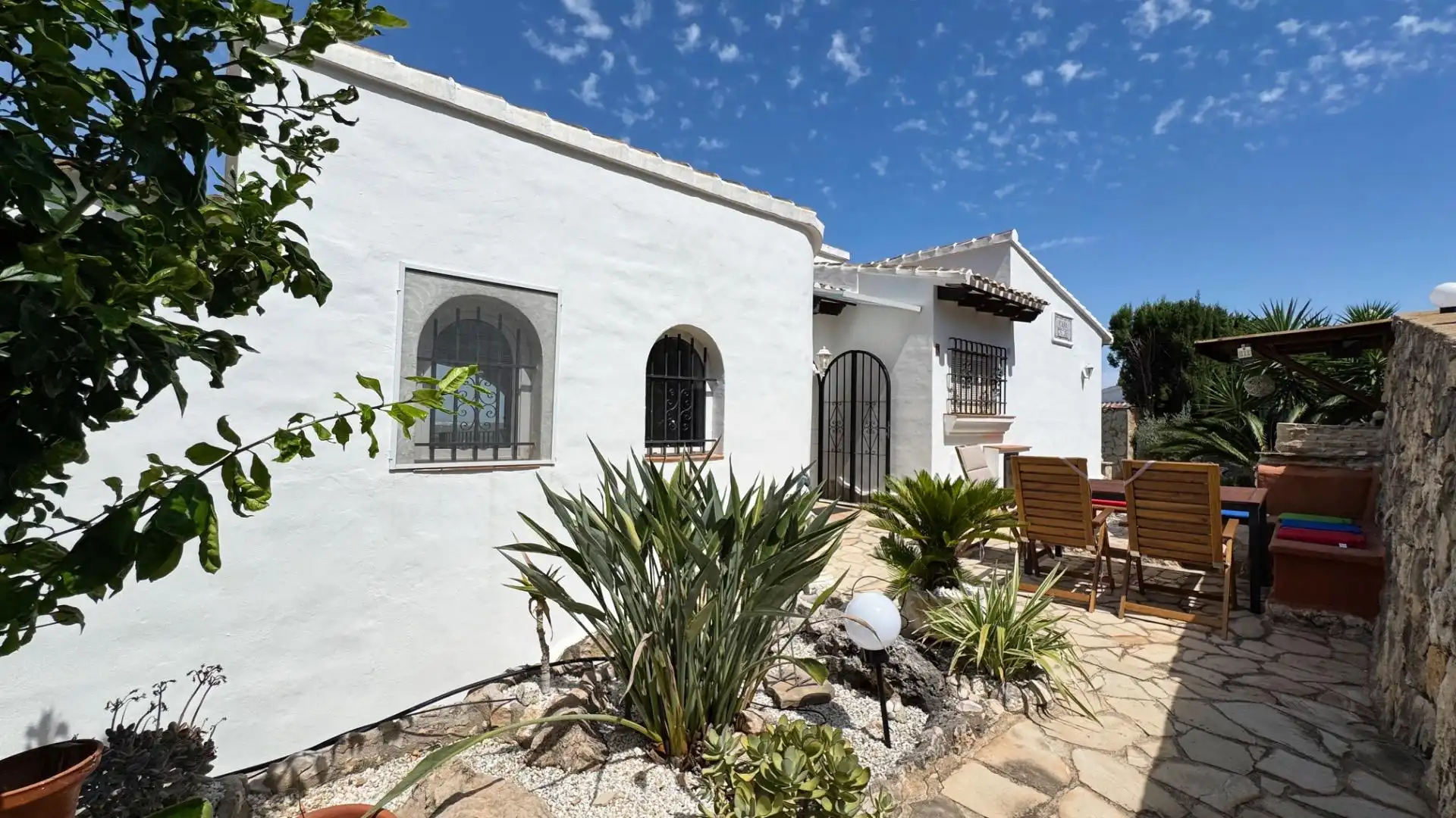 Exterior view of Houses for sale in Pego  with Community pool
