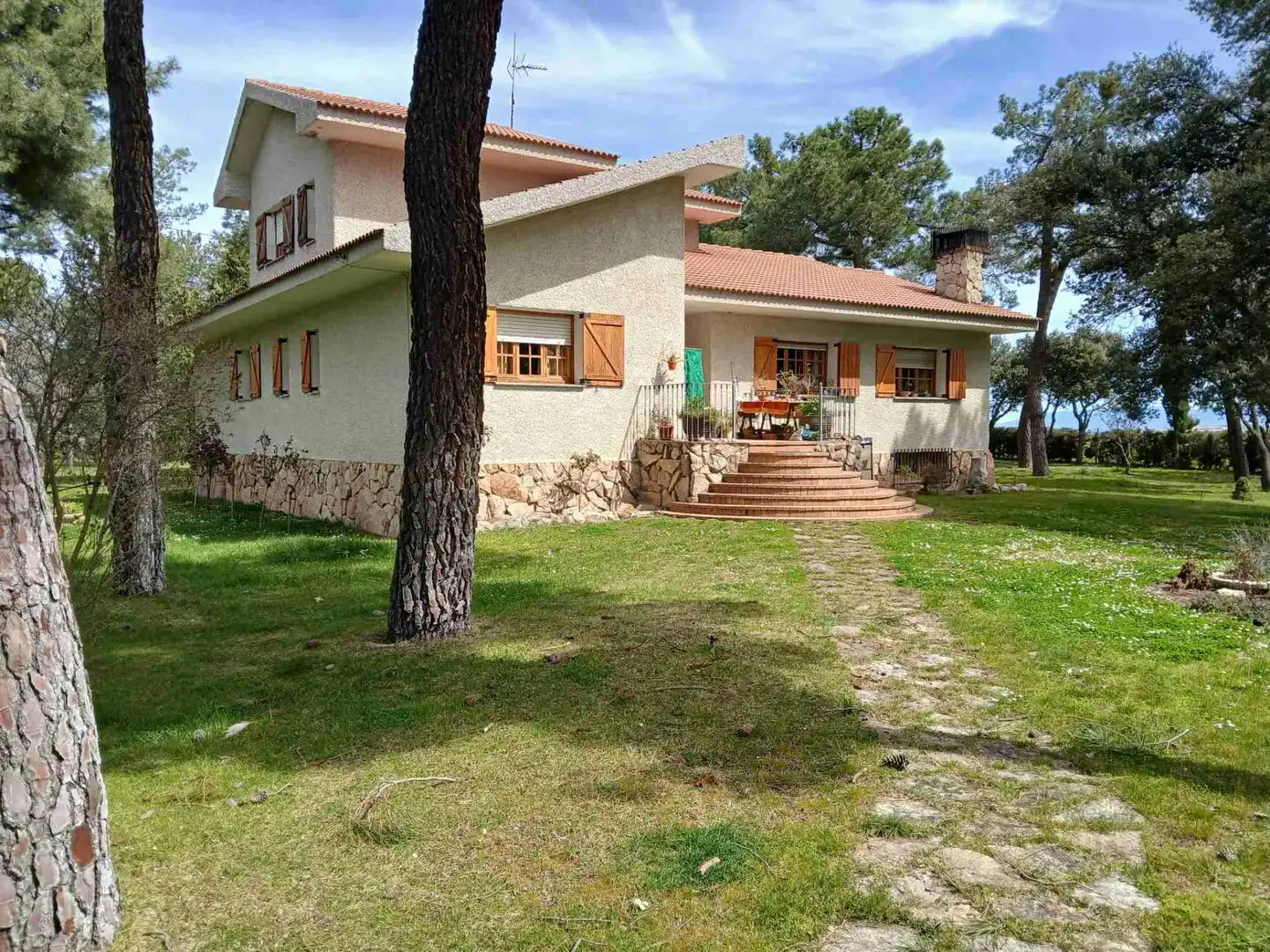 Xalet amb jardí en venda a Lastras del Pozo