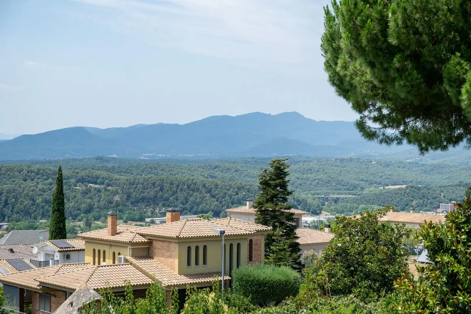 Exterior view of Houses for rent in Girona  with Air Conditioner, Heating and Private garden