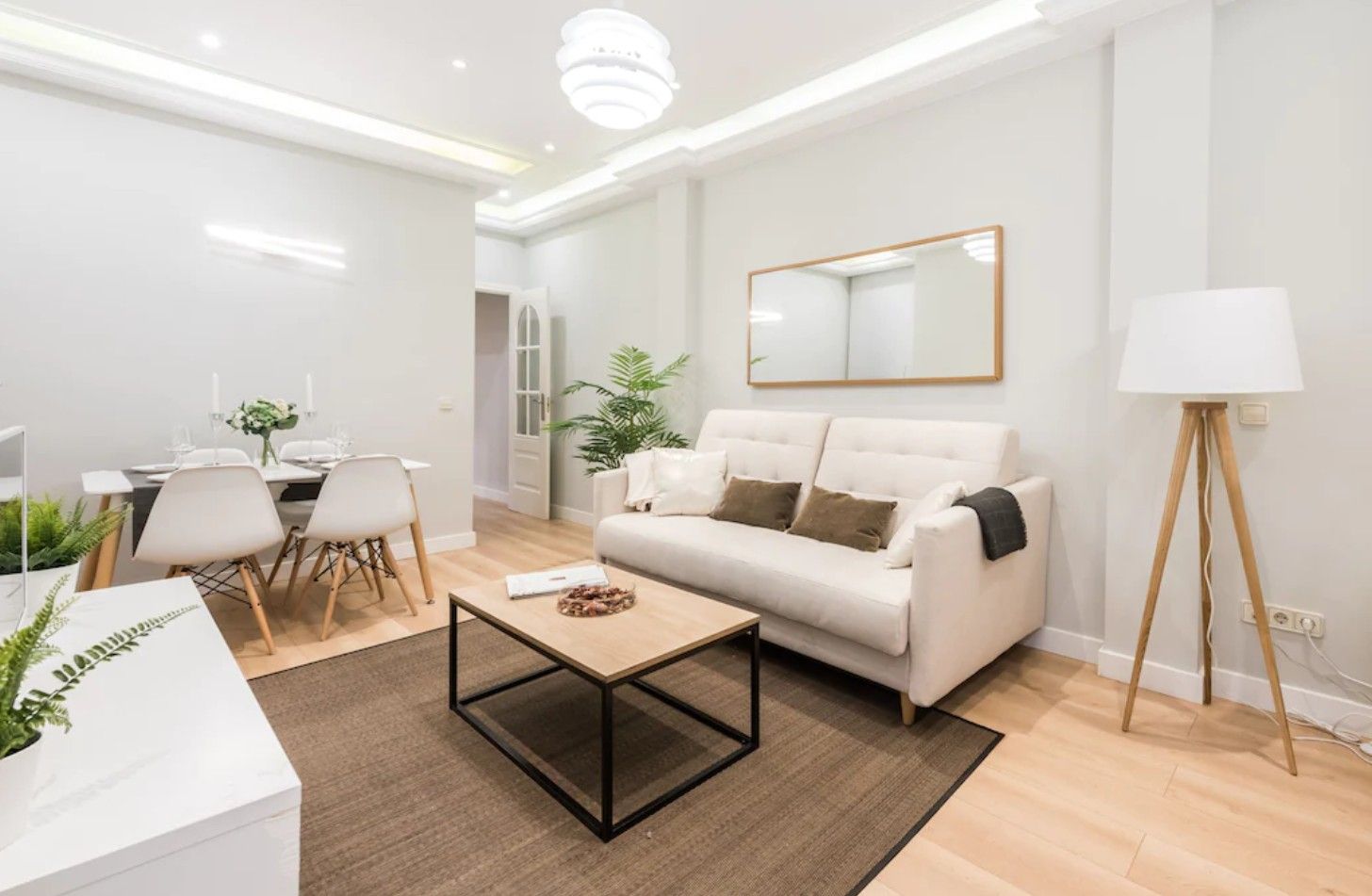 Living room of Flat to rent in Alicante / Alacant  with Air Conditioner, Furnished and TV