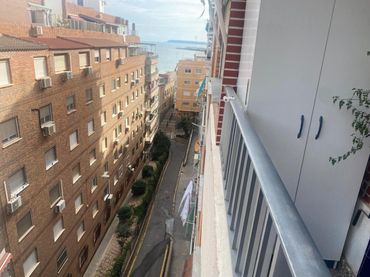 Apartamento con balcón en venta en Centro