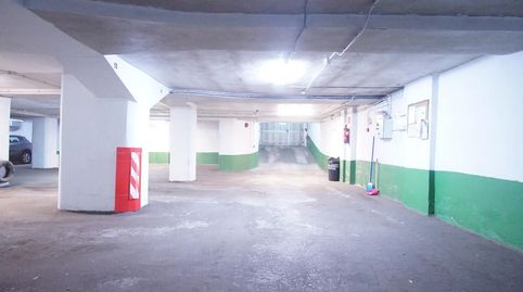 Se vende parcela de garaje abierta para coche grande en la zona de san miguel. Medidas de 4.29 de largo x 2.99 de ancho., imatge 2