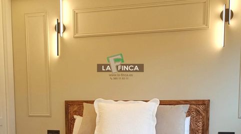 Foto 2 de Apartamento de alquiler en Pedro Masaveu, Auditorio - Seminario - Parque de Invierno, Oviedo