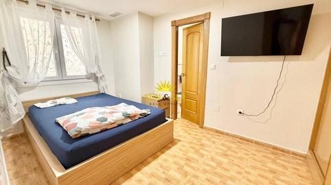 Foto 2 de Apartamento de alquiler en Centro - Muelle Pesquero, Torrevieja