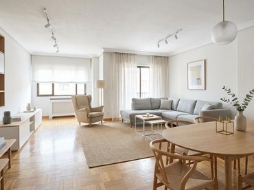 Piso con ascensor en venta en Calle Volturno