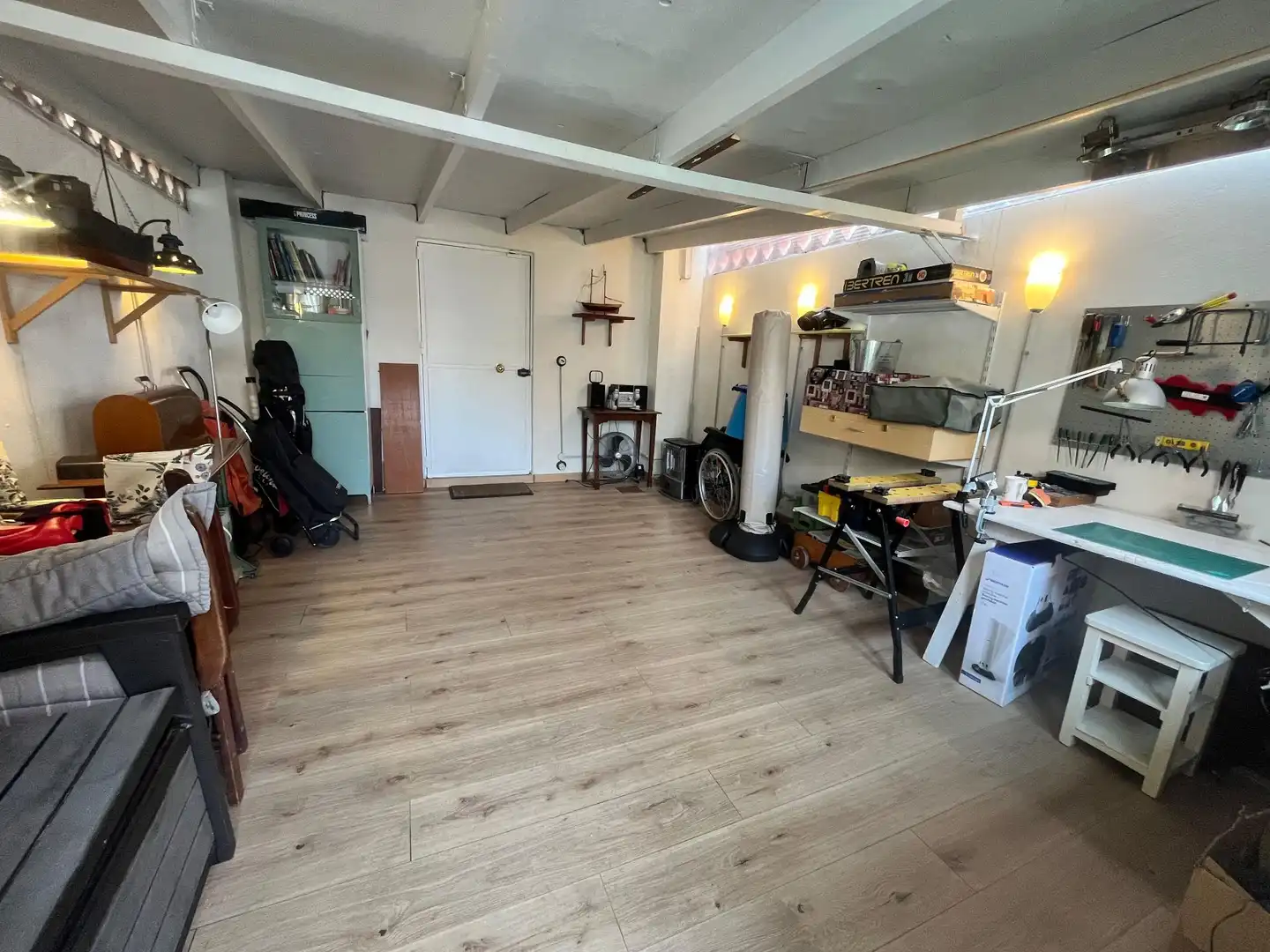 Houses for sale in Sevilla  with Air Conditioner, Heating and Private garden
