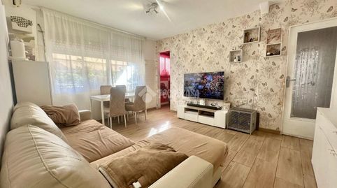 Foto 5 de Piso en venta en El Besós i el Maresme, Barcelona Capital