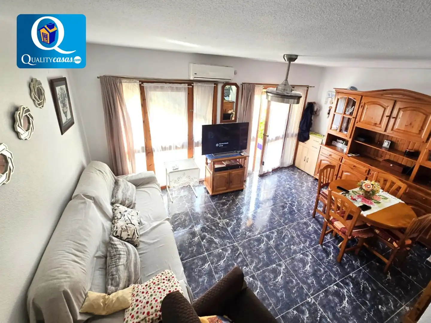 Sala de estar de Casa o chalet en venta en El Campello con Aire acondicionado, Terraza y Balcón