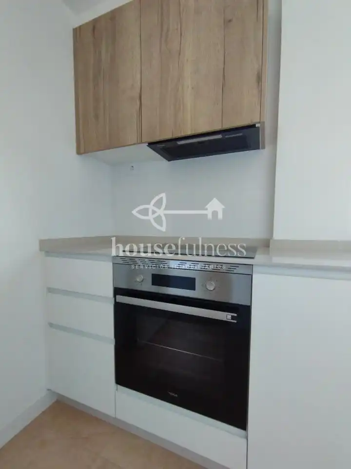 Cocina de Apartamento de alquiler en Ferrol con Calefacción, Trastero y Amueblado