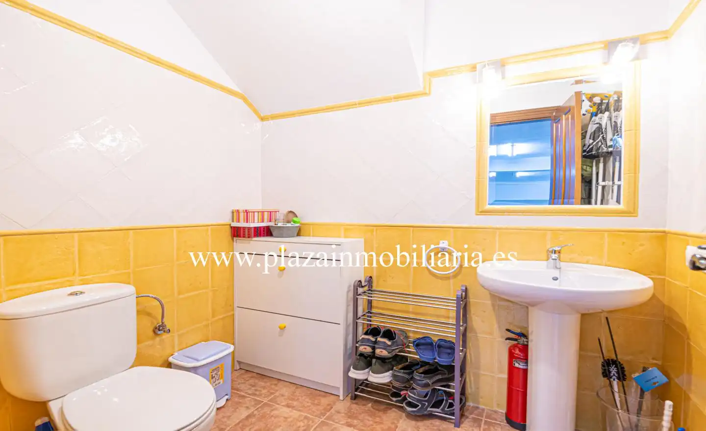 Bedroom of Houses for sale in Lucena